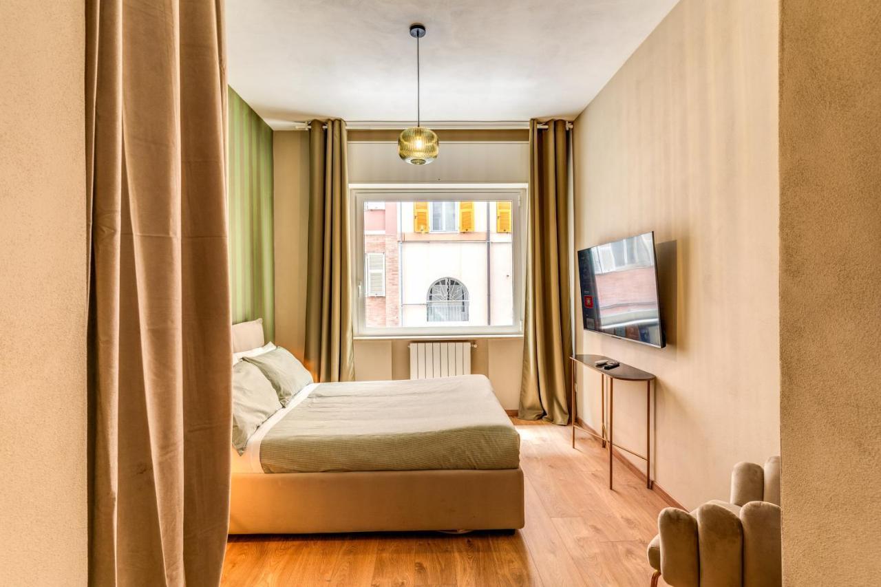 Ferienwohnung Downtown Srl - Croce Di Malta Royale La Spezia Exterior foto